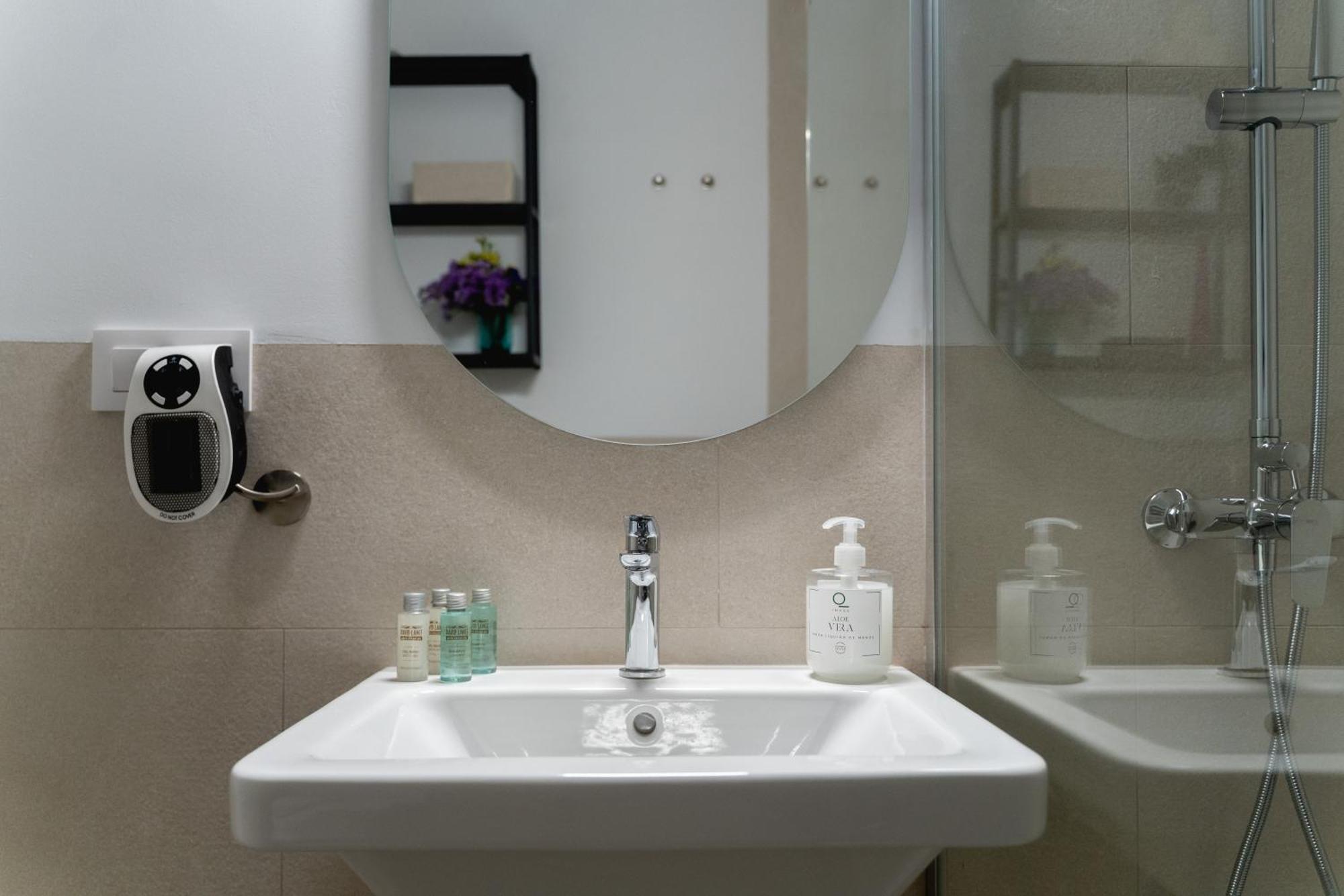 Apartamento Castilla 61 Севілья Екстер'єр фото
